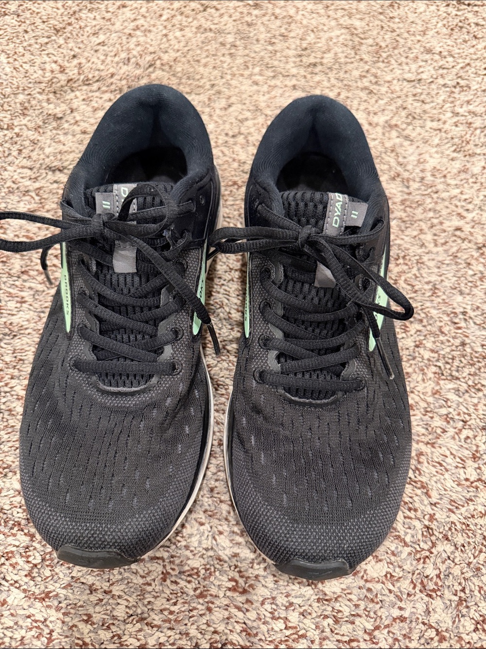 Brooks Dyad 11 Walking Shoes Sneakers Womens Size 9.5 B
Wide Black Green Comfort